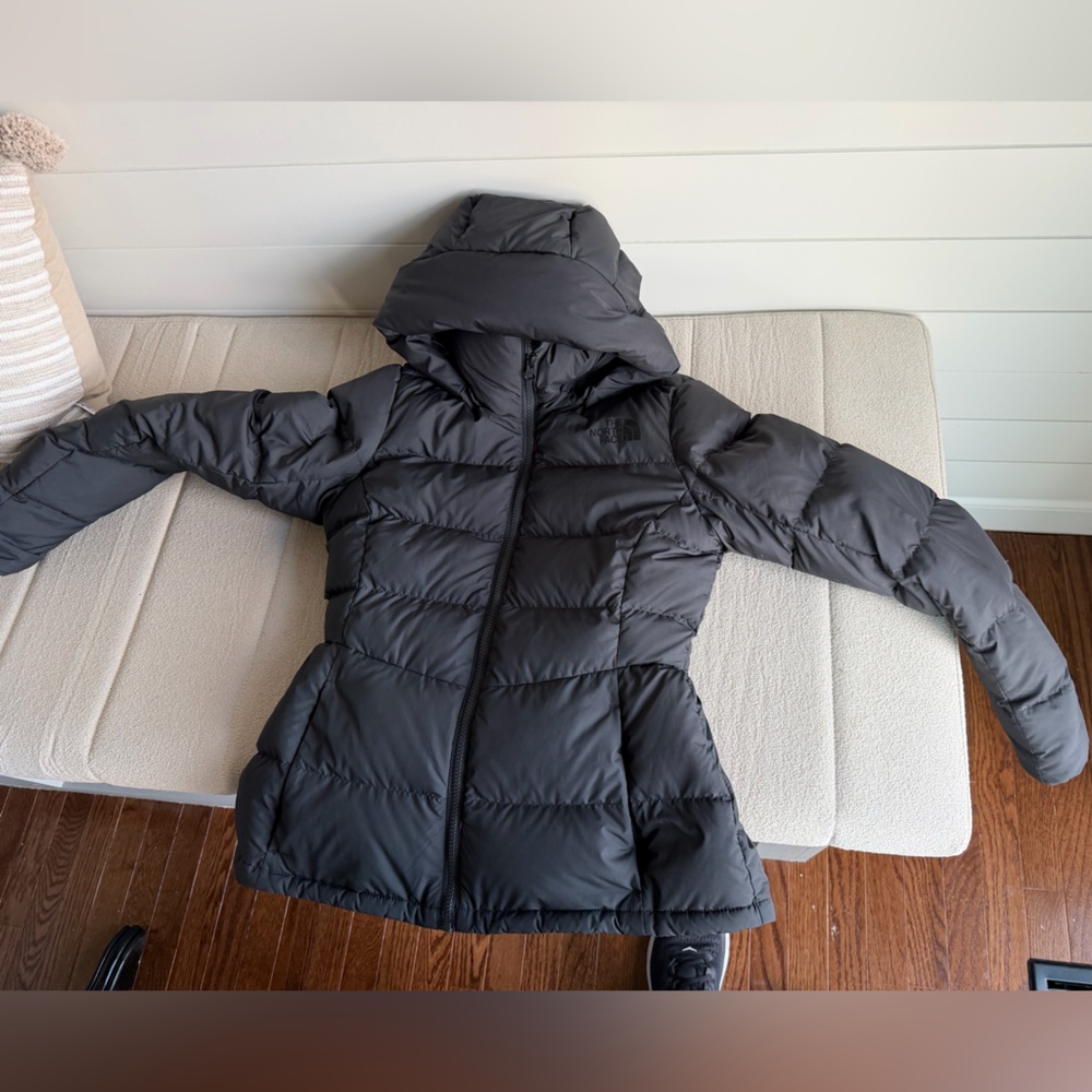 The North Face Women's Charcoal Puffer Jacket